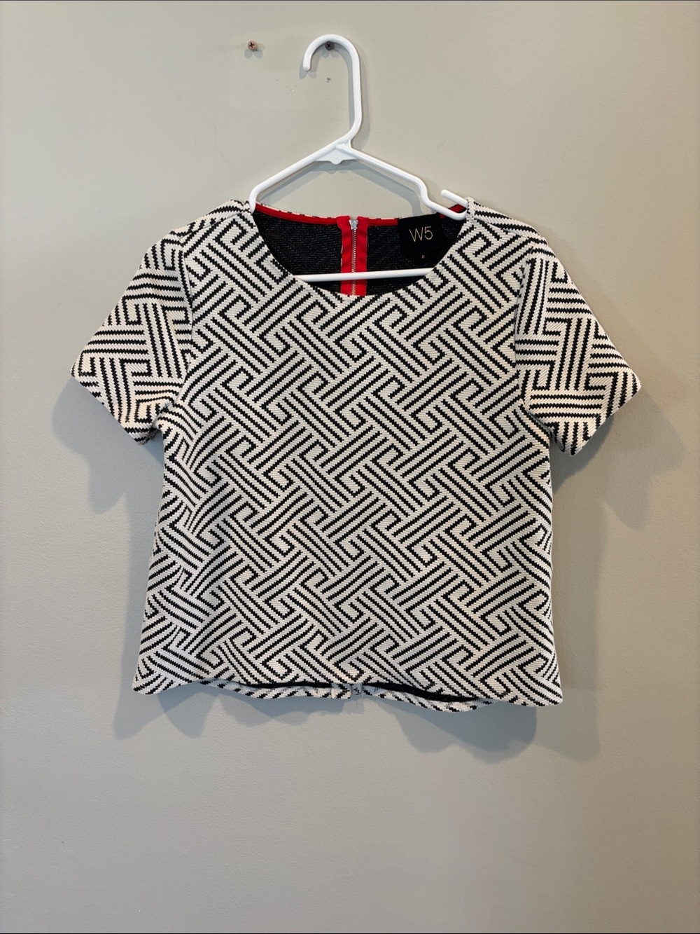 W5 Black & White Geometric Short Sleeve Boxy Top